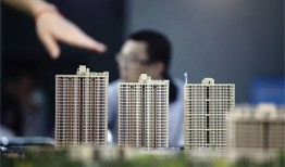 解锁奋斗卡额度提升攻略